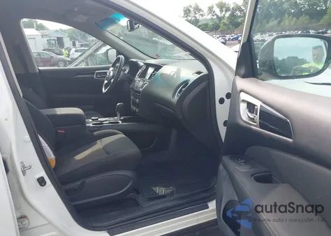 2017 Nissan Pathfinder Sv z USA, uszkodzony, nr VIN 5N1DR2MM6HC623919